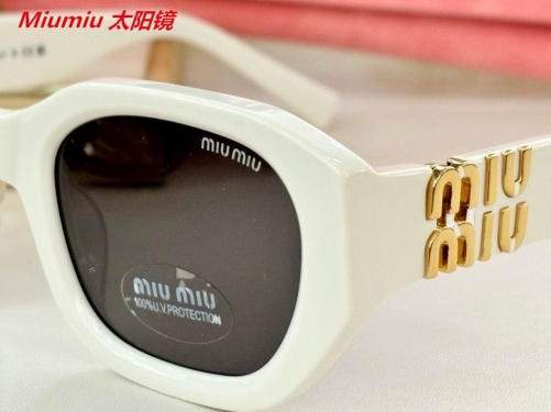 M.i.u.m.i.u. Sunglasses AAAA 4568