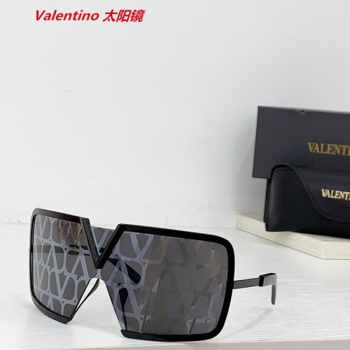 V.a.l.e.n.t.i.n.o. Sunglasses AAAA 4278