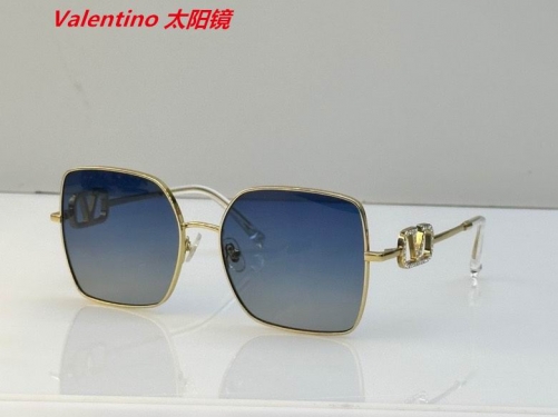 V.a.l.e.n.t.i.n.o. Sunglasses AAAA 4008