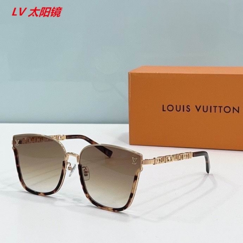 L...V... Sunglasses AAAA 4467