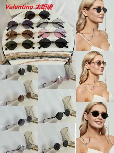 V.a.l.e.n.t.i.n.o. Sunglasses AAAA 4224