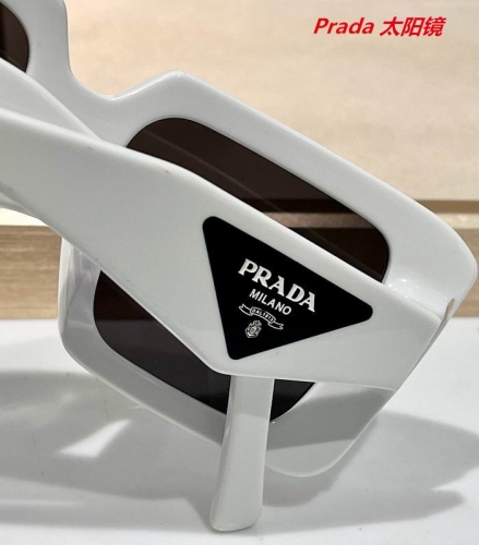 P.r.a.d.a. Sunglasses AAAA 4024