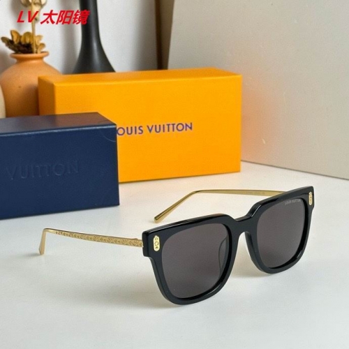 L...V... Sunglasses AAAA 4895