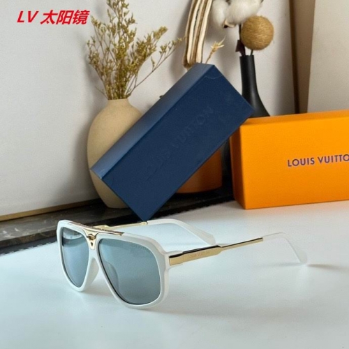 L...V... Sunglasses AAAA 4378