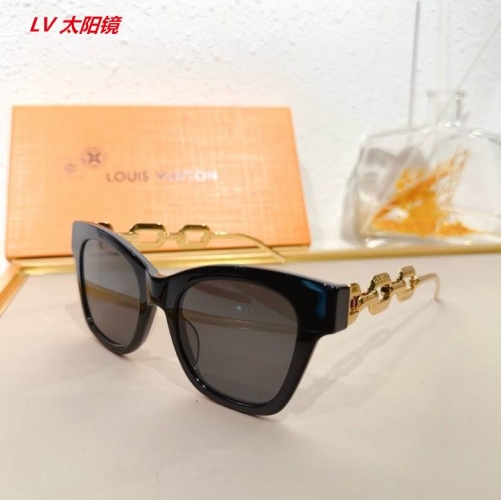 L...V... Sunglasses AAAA 4692