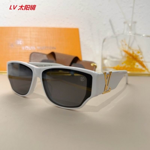 L...V... Sunglasses AAAA 4713