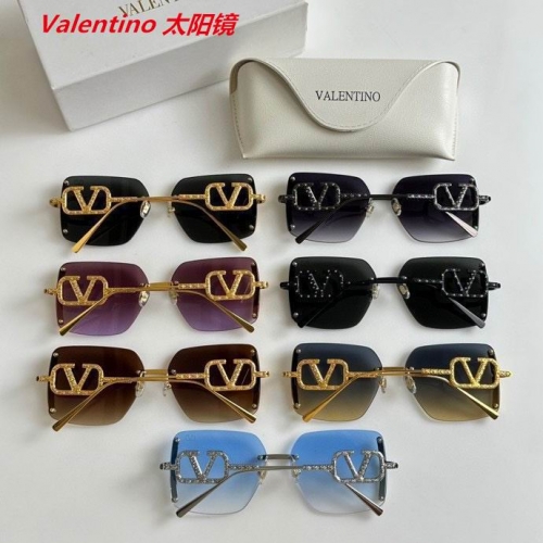 V.a.l.e.n.t.i.n.o. Sunglasses AAAA 4134