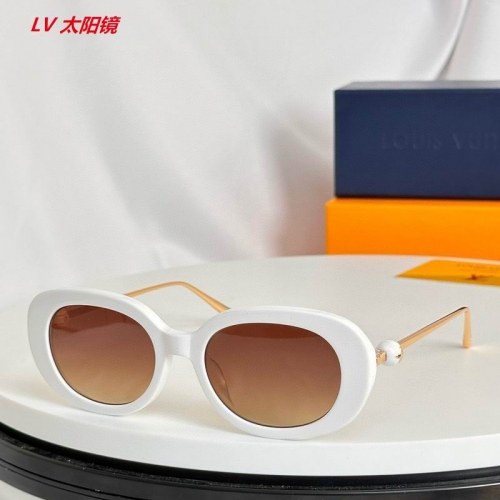 L...V... Sunglasses AAAA 6742