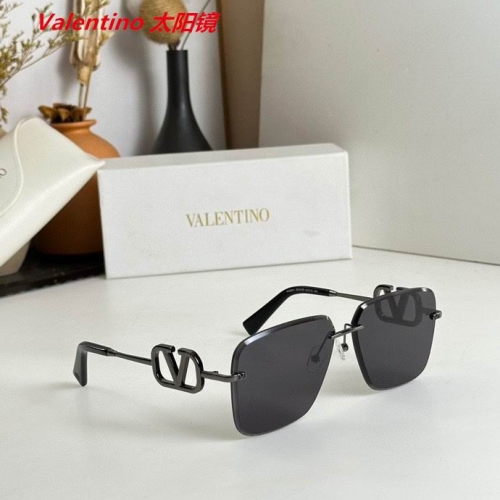 V.a.l.e.n.t.i.n.o. Sunglasses AAAA 4091