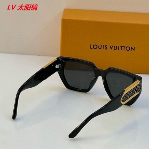 L...V... Sunglasses AAAA 5023