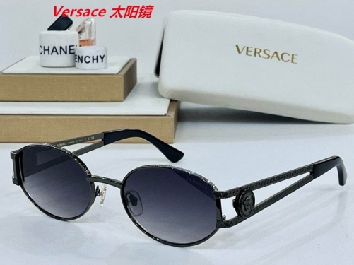 V.e.r.s.a.c.e. Sunglasses AAAA 4019