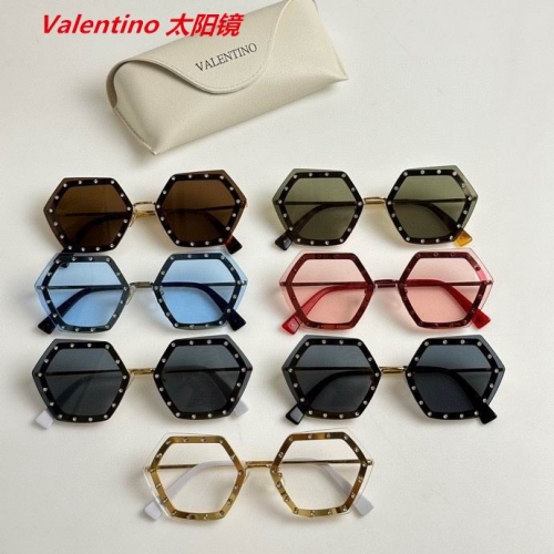 V.a.l.e.n.t.i.n.o. Sunglasses AAAA 4064