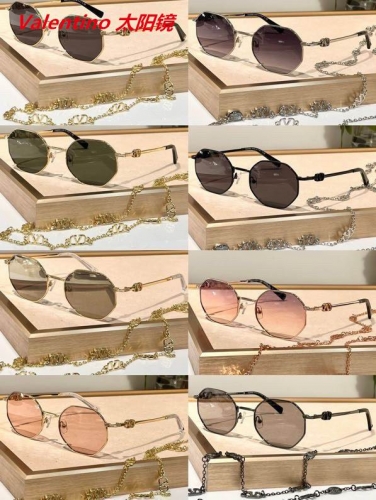 V.a.l.e.n.t.i.n.o. Sunglasses AAAA 4338