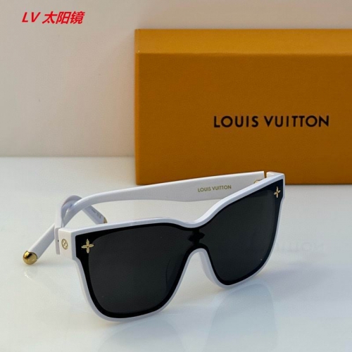 L...V... Sunglasses AAAA 5421