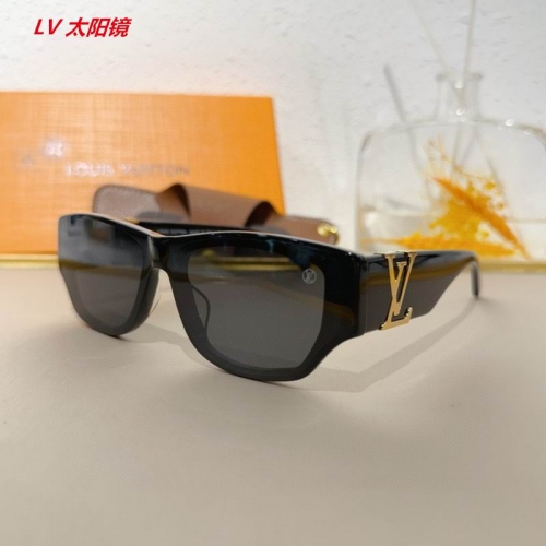 L...V... Sunglasses AAAA 4718