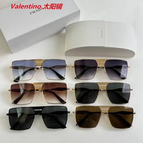 V.a.l.e.n.t.i.n.o. Sunglasses AAAA 4124