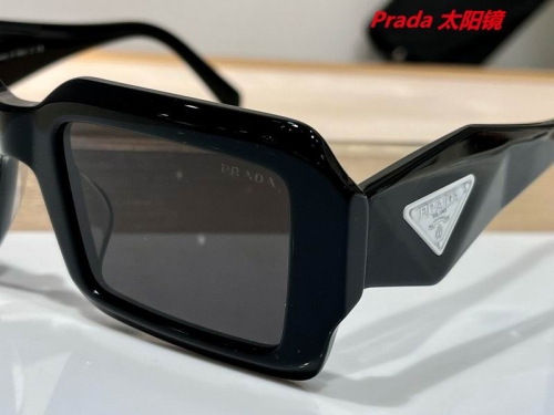 P.r.a.d.a. Sunglasses AAAA 4015