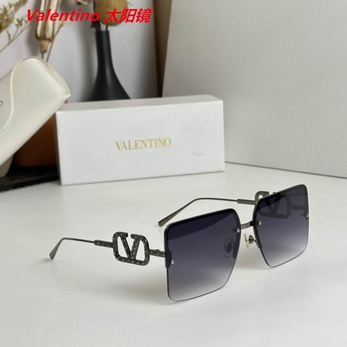 V.a.l.e.n.t.i.n.o. Sunglasses AAAA 4158