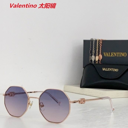 V.a.l.e.n.t.i.n.o. Sunglasses AAAA 4237