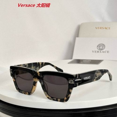 V.e.r.s.a.c.e. Sunglasses AAAA 4606