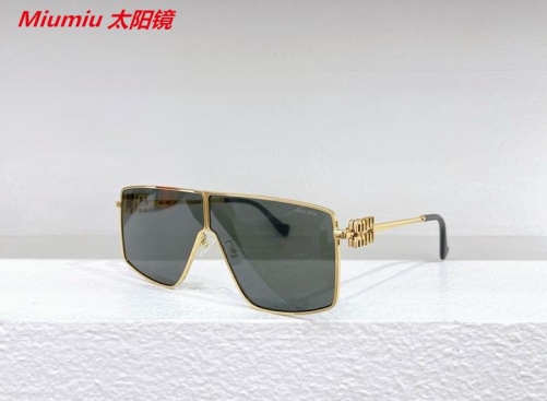 M.i.u.m.i.u. Sunglasses AAAA 4320