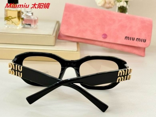 M.i.u.m.i.u. Sunglasses AAAA 4570