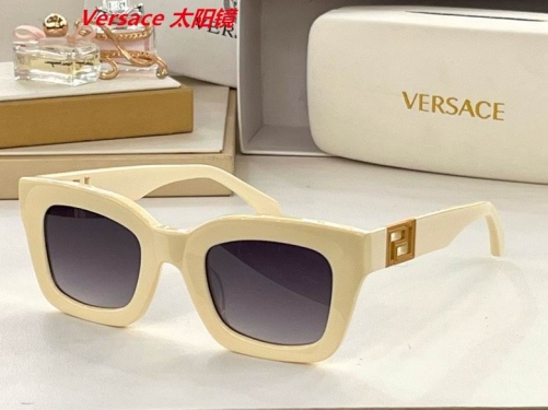 V.e.r.s.a.c.e. Sunglasses AAAA 4075