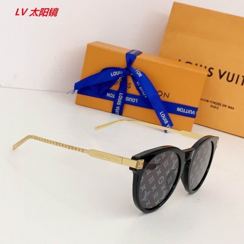 L...V... Sunglasses AAAA 5686