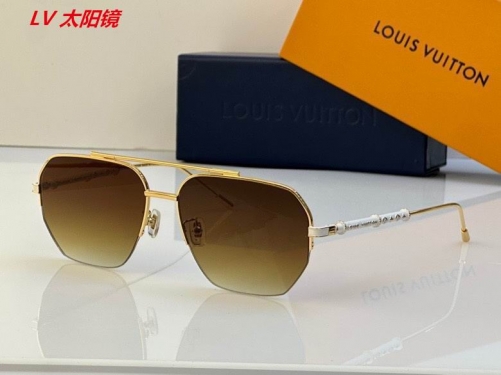 L...V... Sunglasses AAAA 4095