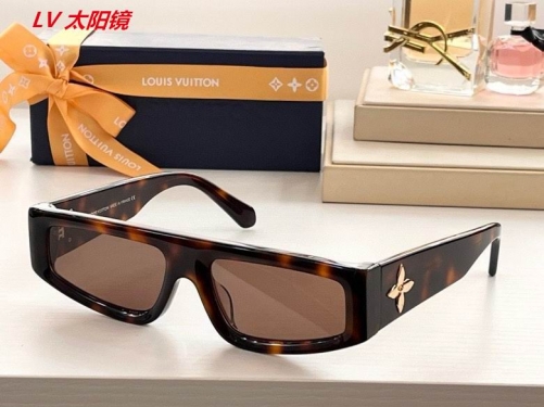 L...V... Sunglasses AAAA 5982