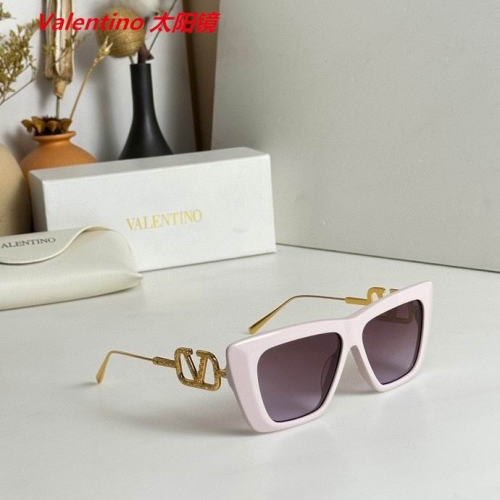 V.a.l.e.n.t.i.n.o. Sunglasses AAAA 4147