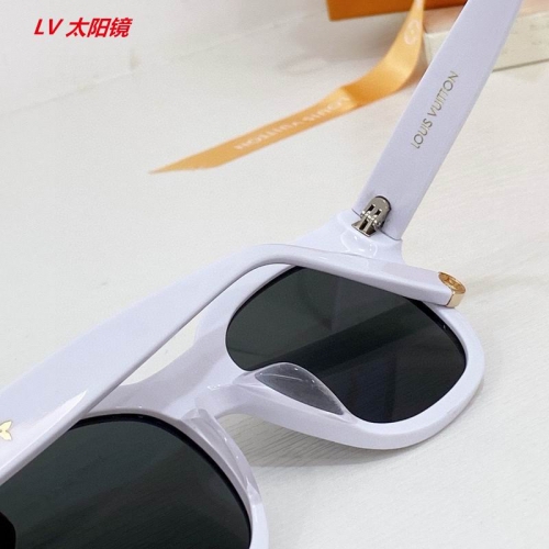 L...V... Sunglasses AAAA 5547