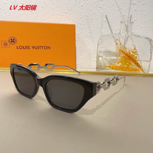 L...V... Sunglasses AAAA 4727