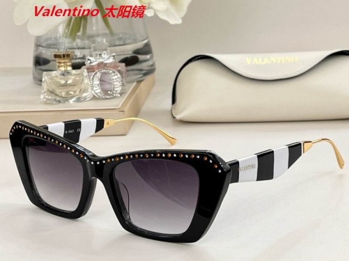 V.a.l.e.n.t.i.n.o. Sunglasses AAAA 4317