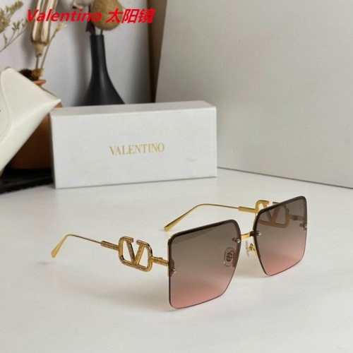 V.a.l.e.n.t.i.n.o. Sunglasses AAAA 4157