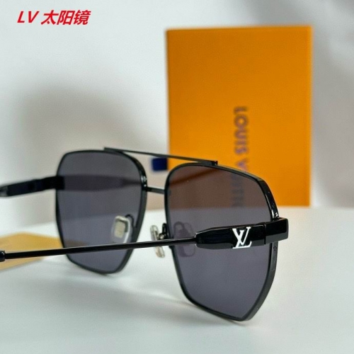 L...V... Sunglasses AAAA 5347