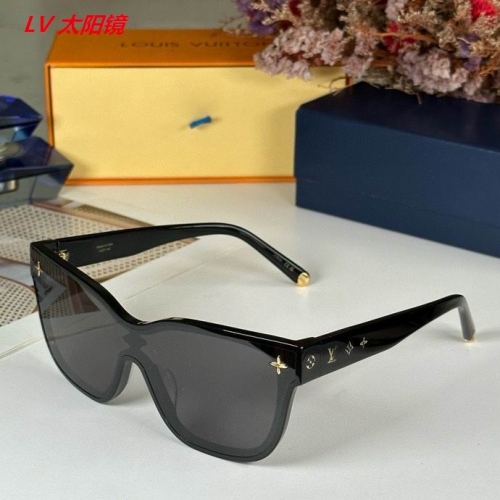 L...V... Sunglasses AAAA 5608