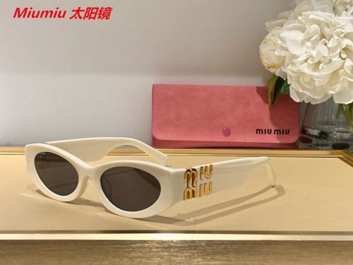 M.i.u.m.i.u. Sunglasses AAAA 4752