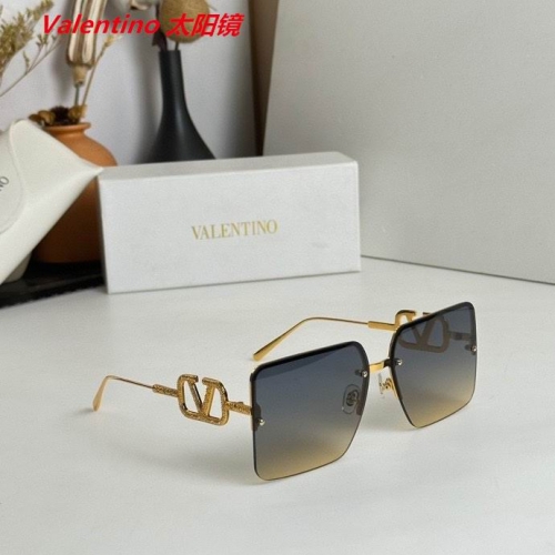 V.a.l.e.n.t.i.n.o. Sunglasses AAAA 4155