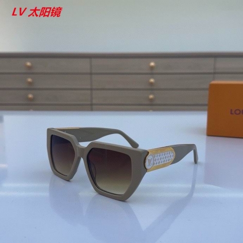 L...V... Sunglasses AAAA 5227