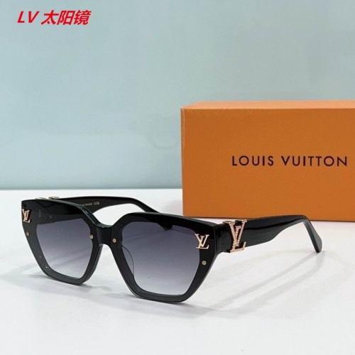 L...V... Sunglasses AAAA 4526