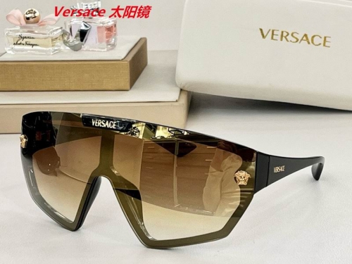 V.e.r.s.a.c.e. Sunglasses AAAA 4133