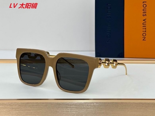 L...V... Sunglasses AAAA 4938