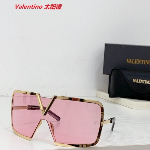 V.a.l.e.n.t.i.n.o. Sunglasses AAAA 4276