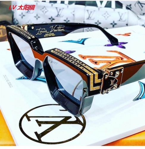 L...V... Sunglasses AAAA 6121