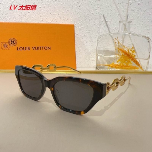 L...V... Sunglasses AAAA 4729