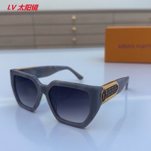 L...V... Sunglasses AAAA 5222