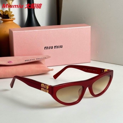 M.i.u.m.i.u. Sunglasses AAAA 4040