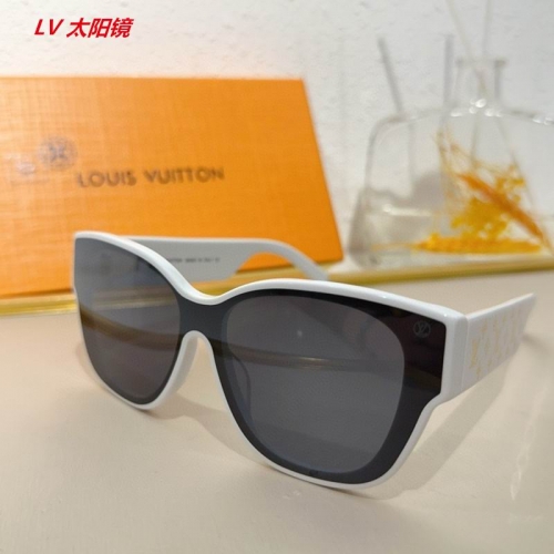 L...V... Sunglasses AAAA 4695