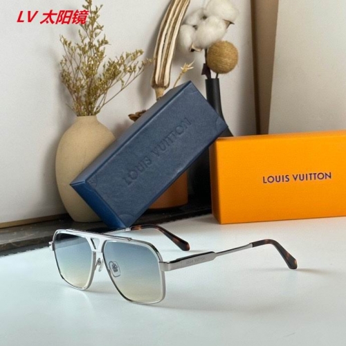 L...V... Sunglasses AAAA 4370